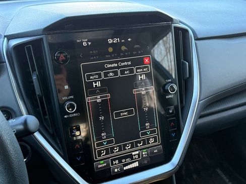 Used 2024 Subaru Crosstrek 2.0i Premium image 23