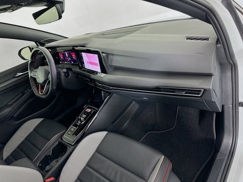 Used 2024 Volkswagen GTI Autobahn FWD image 29