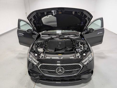 New 2026 Mercedes-Benz E 350 4MATIC Sedan image 11