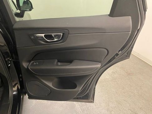 Used 2020 Volvo XC60 T8 Inscription w/ Protection Package image 26
