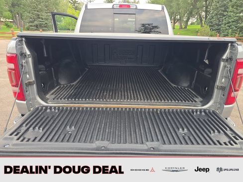 Used 2019 RAM 1500 Laramie AWD/4WD image 24