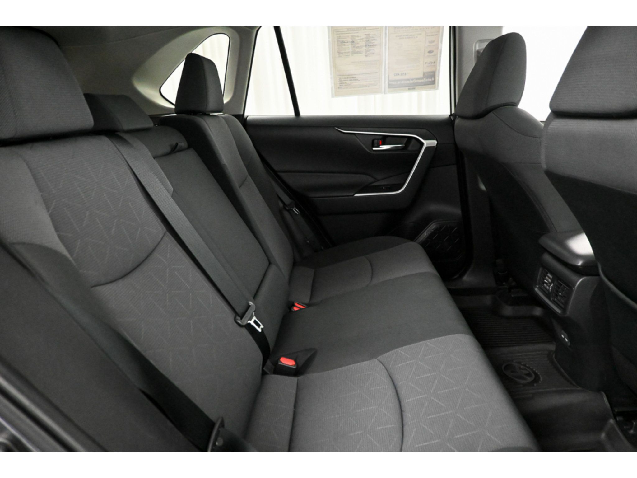 Used 2023 Toyota RAV4 XLE w/ Convenience Package AWD/4WD image 19
