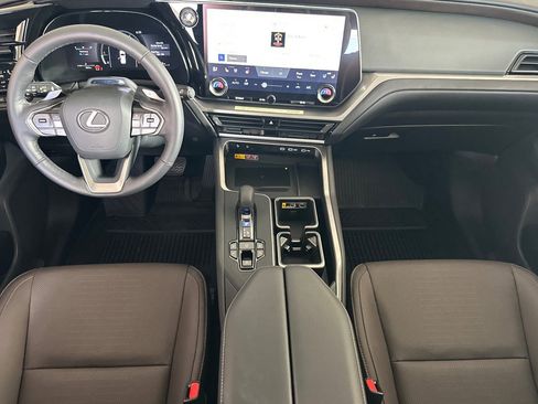 Certified 2025 Lexus TX 350 AWD w/ Technology Package image 10