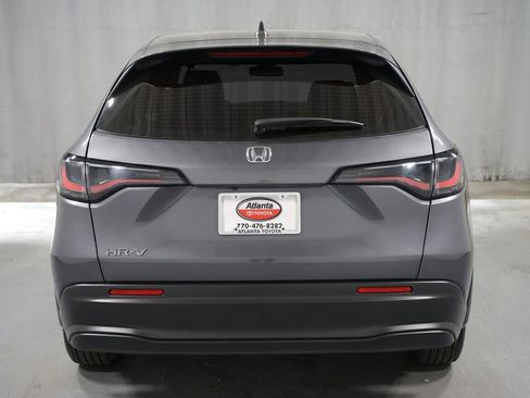 Used 2025 Honda HR-V LX image 7