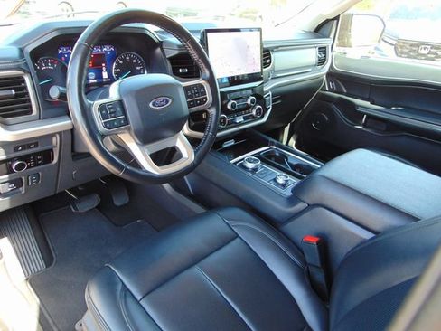 Used 2024 Ford Expedition Max XLT AWD/4WD image 11