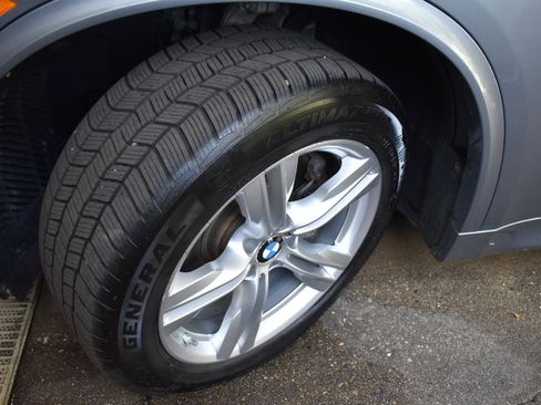 Used 2018 BMW X5 xDrive50i w/ M Sport Package image 52