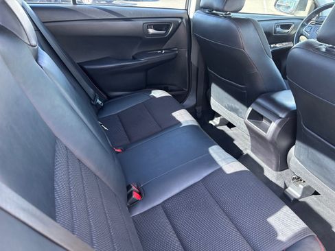 Used 2016 Toyota Camry SE w/ Protection Value Package (F9) image 15