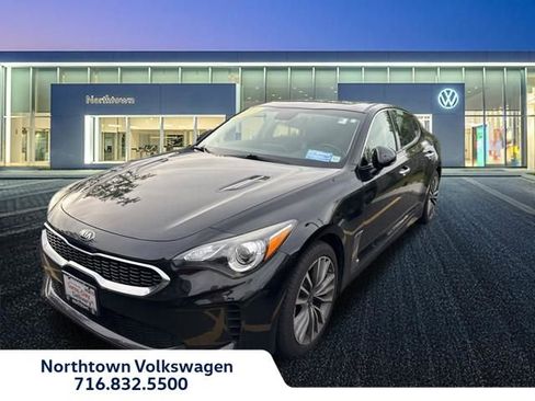 Used 2019 Kia Stinger AWD/4WD image 3