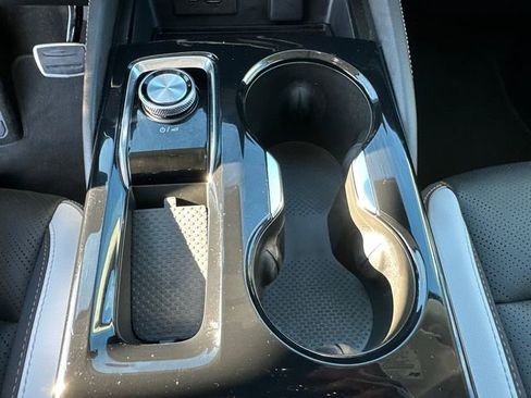 Used 2025 Buick Envision Sport Touring image 34