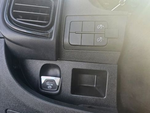 Used 2022 RAM ProMaster 2500 image 14