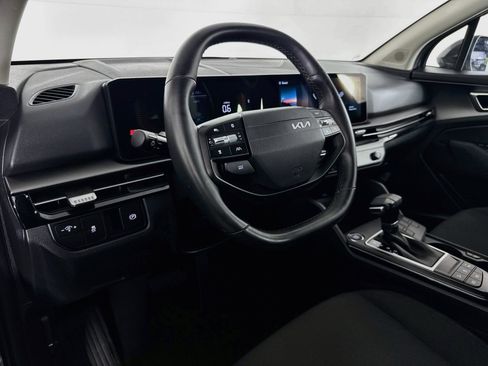 Used 2026 Kia Sportage LX FWD image 21