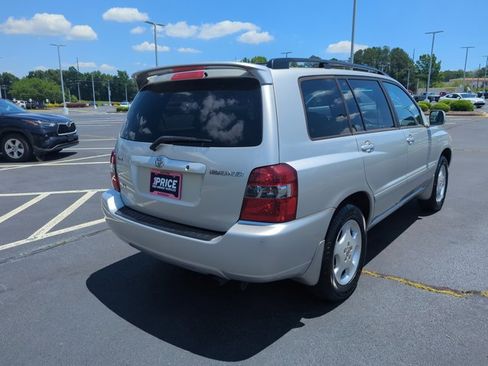 Used 2005 Toyota Highlander Limited FWD image 5