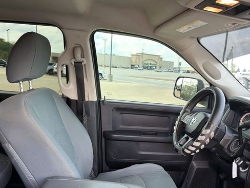 Used 2016 RAM 3500 Tradesman w/ Chrome Appearance Group image 77