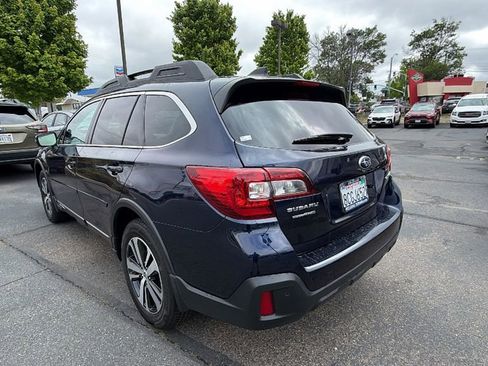 Used 2018 Subaru Outback 2.5i Limited AWD/4WD image 6