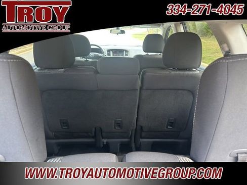 Used 2020 Nissan Pathfinder S image 11