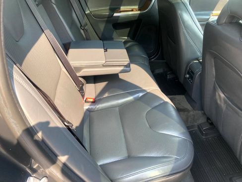 Used 2015 Volvo XC60 T6 Platinum w/ Inscription Package AWD/4WD image 17