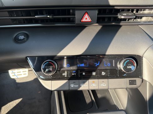 New 2026 Hyundai Elantra Sport image 17