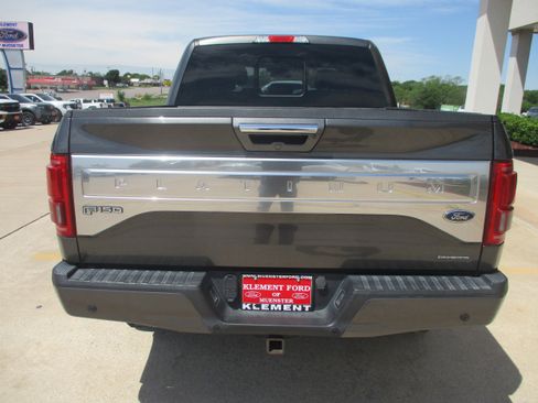 Used 2015 Ford F150 Platinum w/ Equipment Group 701A Luxury image 7
