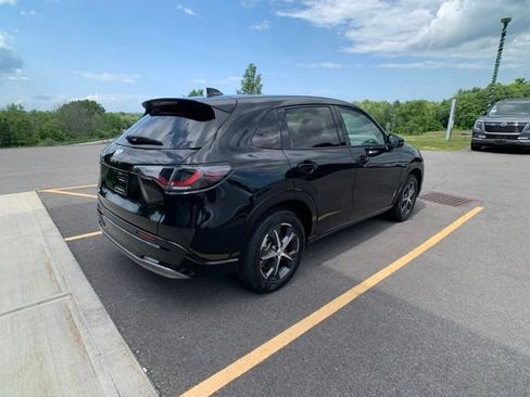 Used 2025 Honda HR-V EX-L image 5