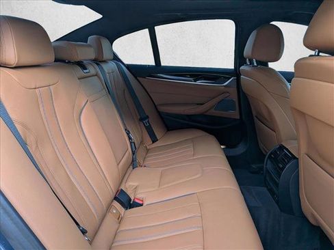 Used 2023 BMW 530e xDrive w/ Premium Package AWD/4WD image 21