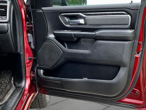 Used 2019 RAM 1500 Big Horn AWD/4WD image 23