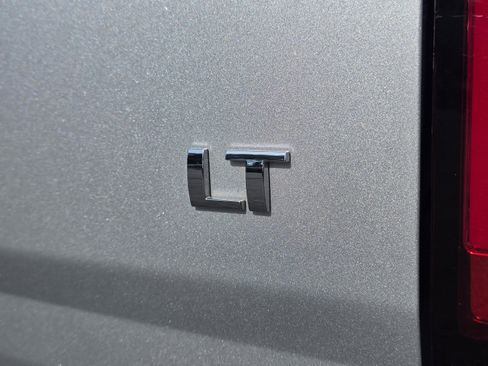 Used 2019 Chevrolet Colorado LT image 16