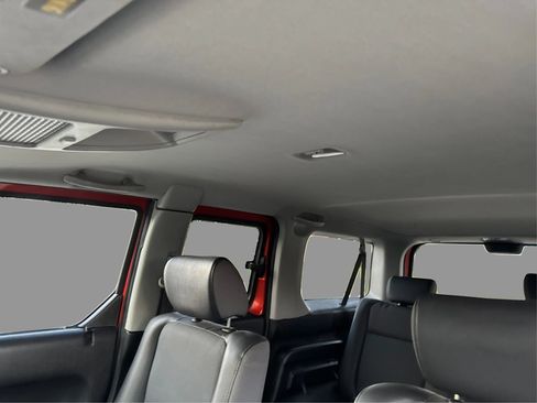 Used 2005 Honda Element EX image 22