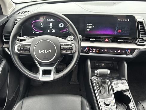 Used 2024 Kia Sportage EX AWD/4WD image 19