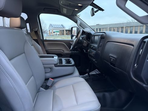 Used 2019 Chevrolet Silverado 2500 W/T w/ WT Convenience Package image 21