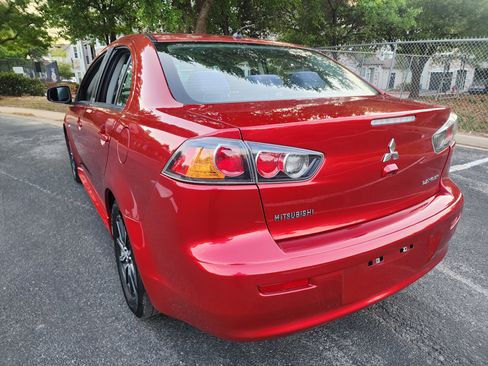 Used 2017 Mitsubishi Lancer ES image 5