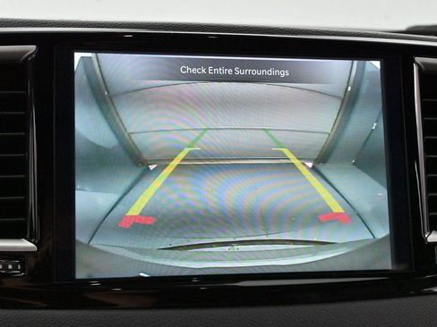 Used 2025 Chrysler Pacifica Select FWD image 49