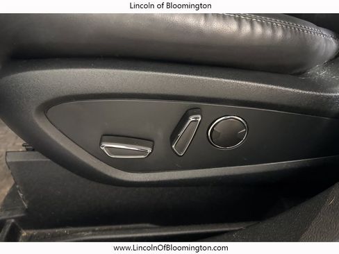 Used 2022 Lincoln Nautilus Reserve image 30