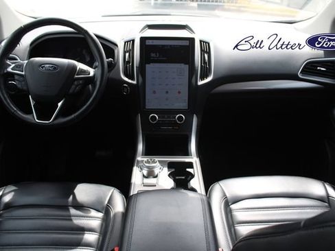 Used 2024 Ford Edge SEL AWD/4WD image 16