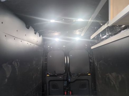 Used 2019 Ford Transit 250 148 High Roof Extended image 6