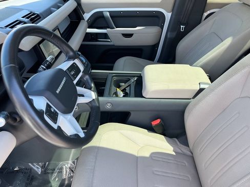 Used 2020 Land Rover Defender 110 S AWD/4WD image 17