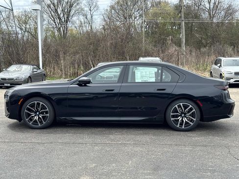 New 2026 BMW i7 xDrive60 AWD/4WD image 8