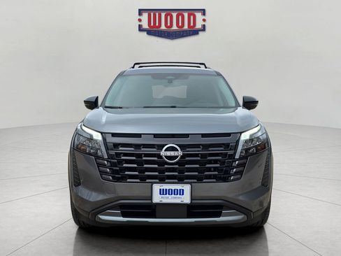 New 2026 Nissan Pathfinder SL image 5