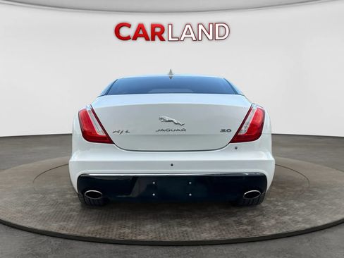 Used 2016 Jaguar XJ L Portfolio RWD image 5