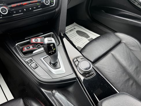 Used 2014 BMW 328i xDrive Sedan AWD/4WD image 38