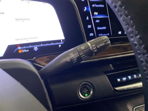 Used 2022 Cadillac Escalade Sport Platinum w/ Heavy-Duty Trailer Package image 23