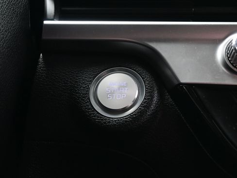 Used 2024 Kia Telluride S image 24