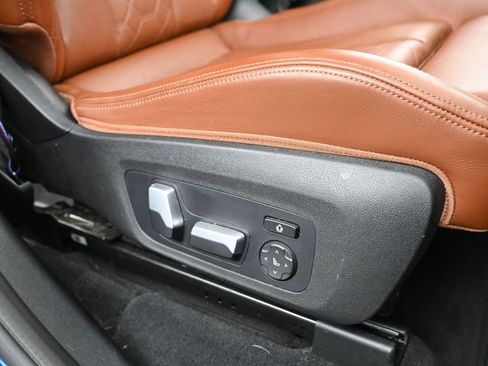 Used 2022 BMW X3 M w/ Competition Package image 28