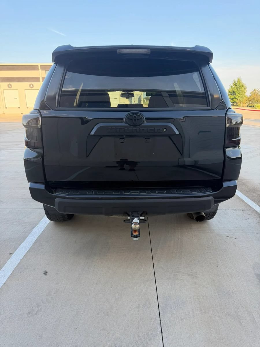 Used 2016 Toyota 4Runner Trail AWD/4WD image 4