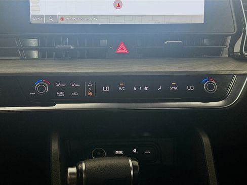 Used 2024 Kia Sportage X-Line w/ X-Line Premium Package image 24
