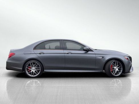 Used 2019 Mercedes-Benz E 63 AMG S image 3
