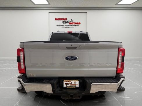 Used 2025 Ford F350 Lariat AWD/4WD image 6