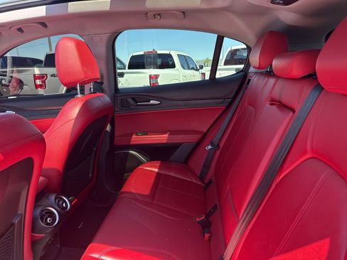 Used 2020 Alfa Romeo Stelvio w/ Nero Edizione image 14