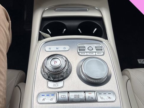 Used 2023 Genesis G90 3.5T AWD/4WD image 18