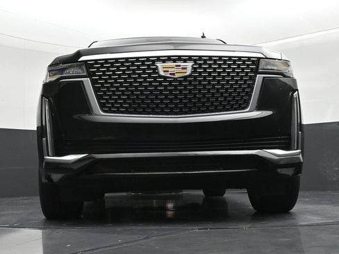 Used 2024 Cadillac Escalade Luxury RWD image 27