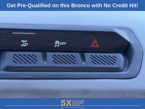 Used 2022 Ford Bronco 4-Door AWD/4WD image 19